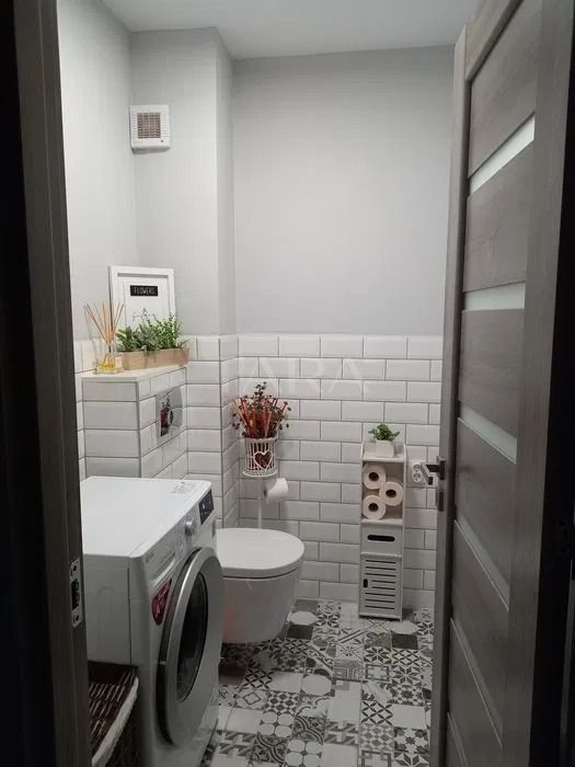 De vanzare apartament cu 3 camere in Floresti. - Poză 8