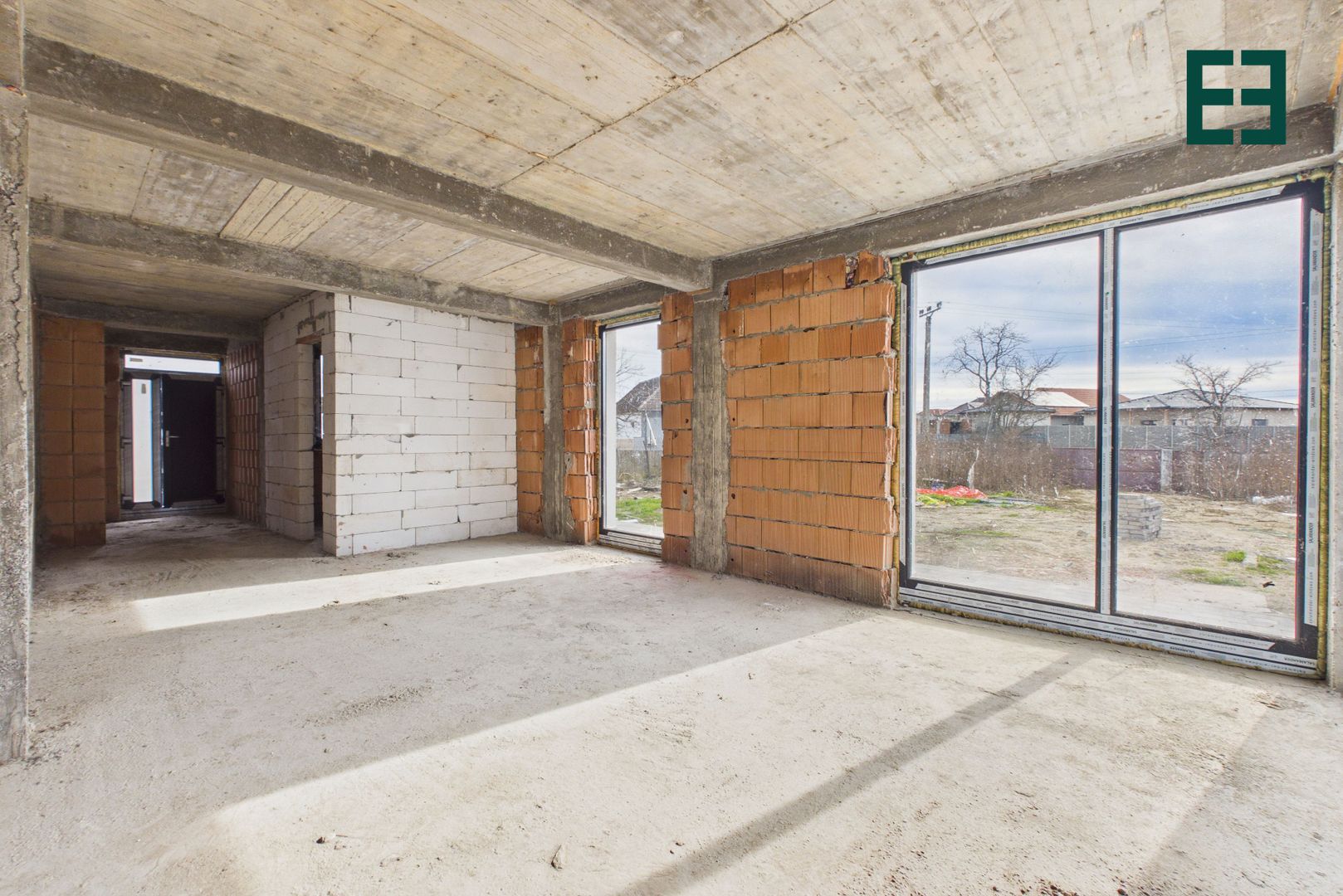 Casă nouă cu 4 camere și teren de 445 mp  - Vladimirescu - Arad - Poză 12