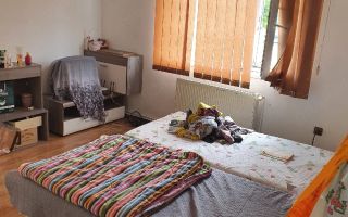 Apartament 2 camere zona Mircea cel Batran la vila - Poză 2