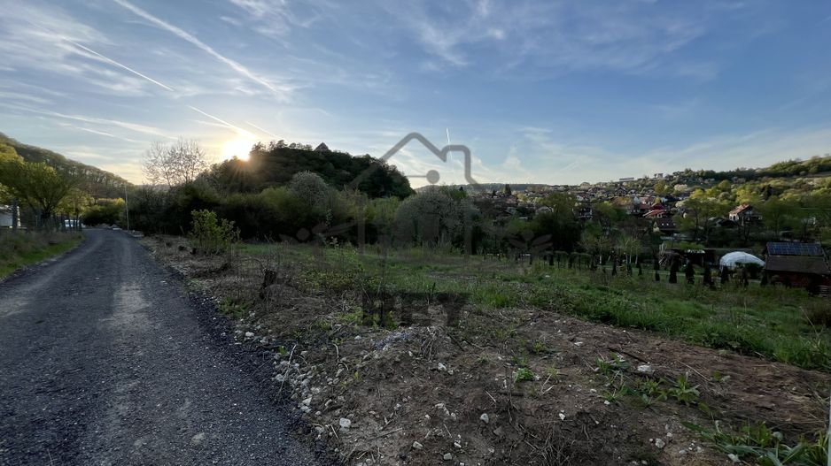 Teren 1250  mp de vânzare în Cisnădioara foarte aproape de asfalt/PUZ - Poză 7