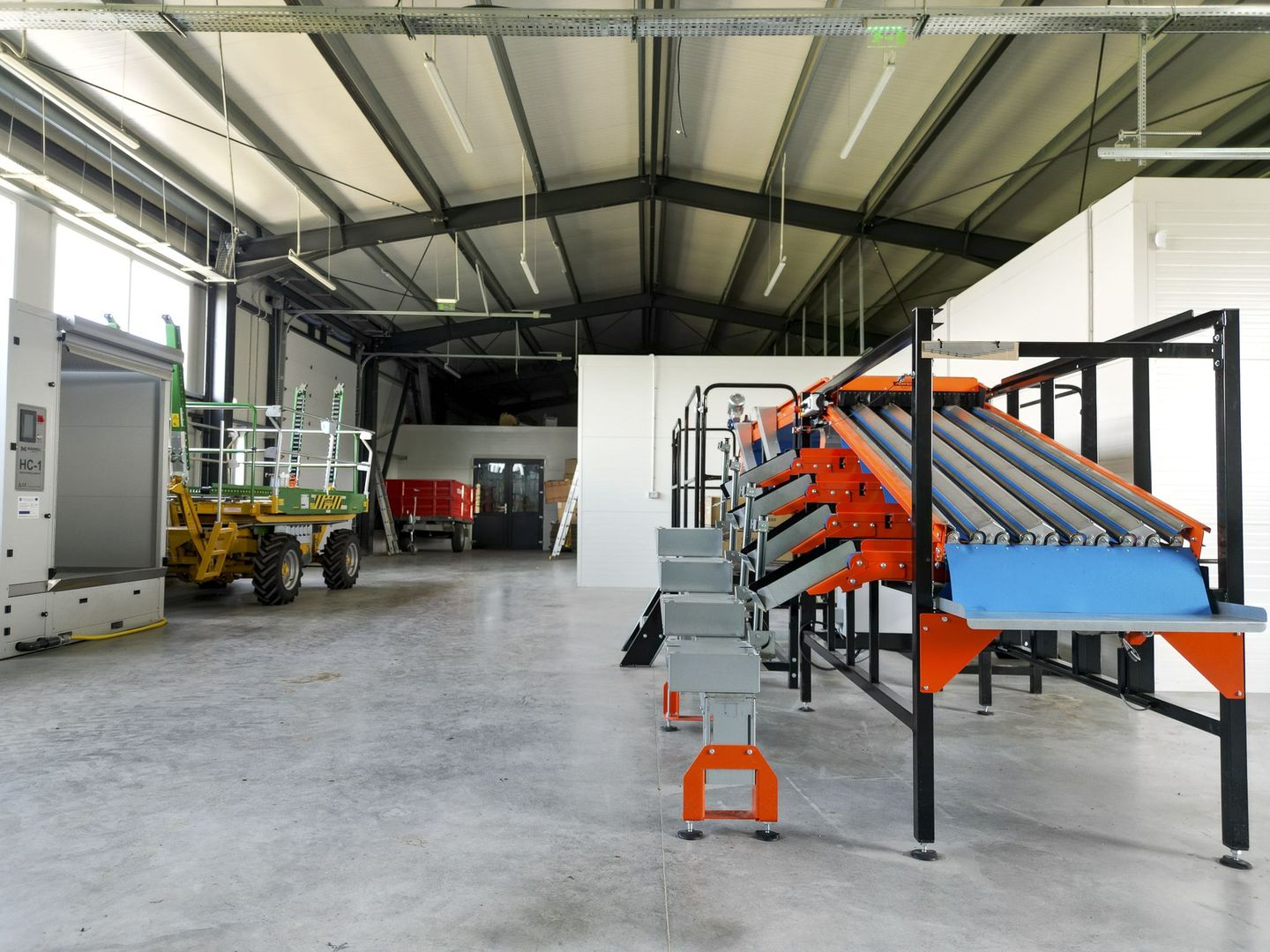 Oportunitate investiție: Livadă de Cireși și Hală - Poză 19