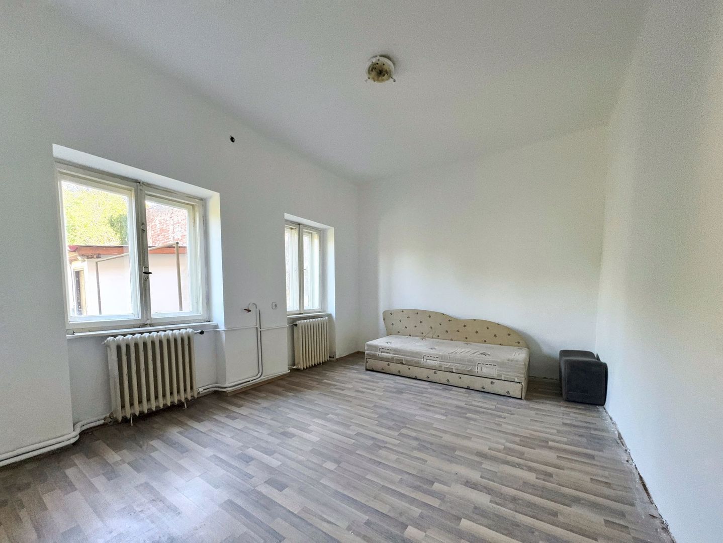 Casă / Vilă cu 6 camere de vânzare în zona Elisabetin - Poză 20