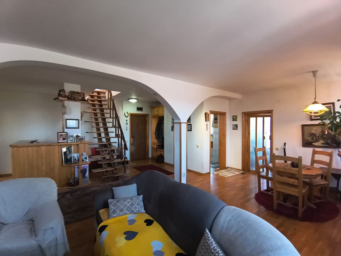 Apartament 3 camere | 120 MP | Ultracentral | Terasă + Pod | 93.800 € - Poză 1