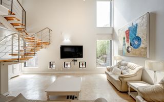 VIla 5 camere, 600 mp, NDIVIDUALA in Otopeni, Central! - Poză 1