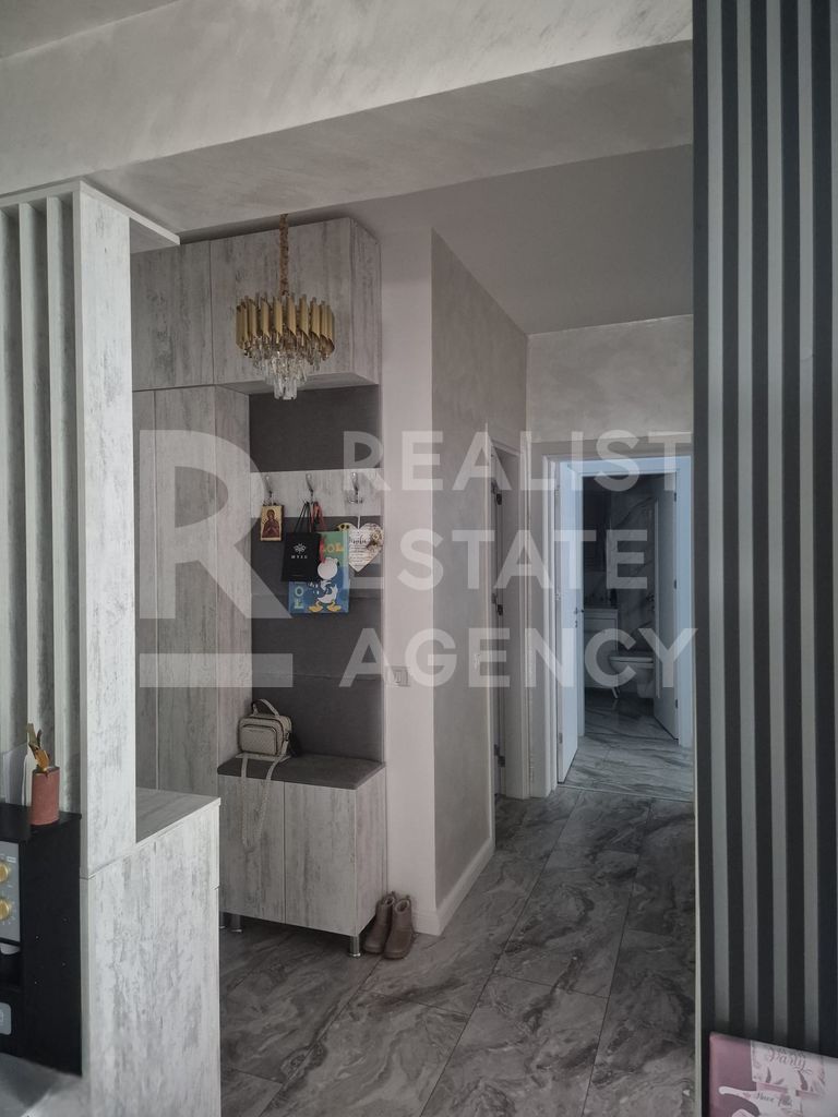 Vânzare, apartament cu 3 camere în zona Militari Residence - Poză 3