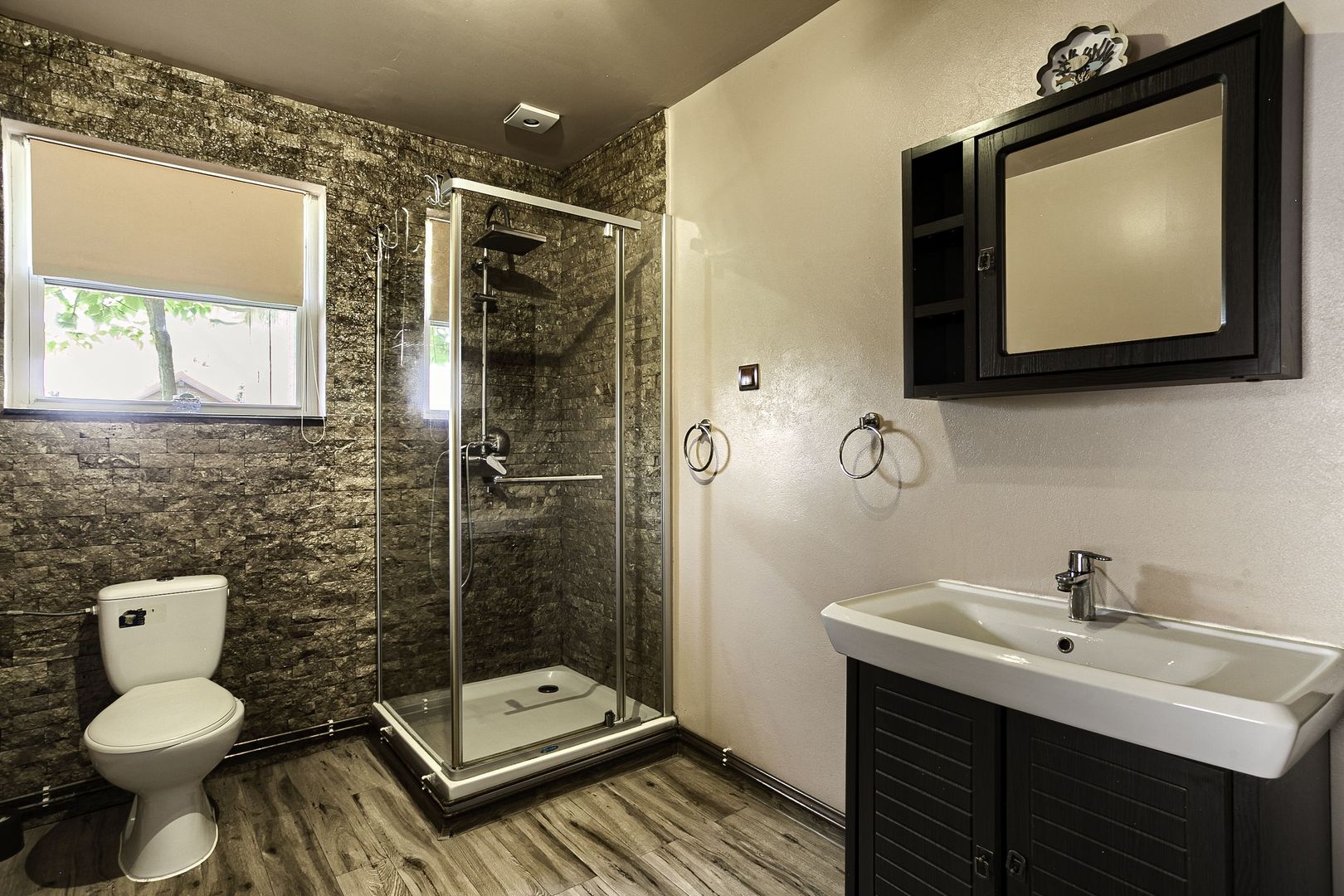 Casa tip Duplex 2011 - 3 camere - Gradiste - COMISION 0% - Poză 9