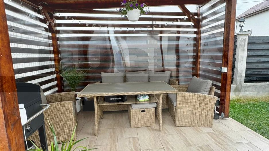 Casa individuala, 83 mp+60 mansarda, curte 300 mp, zona Campenesti - Poză 13