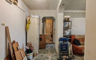 Vanzare apartament doua camere, de renovat, zona Crangasi - Str Ceahlau - Poză 7
