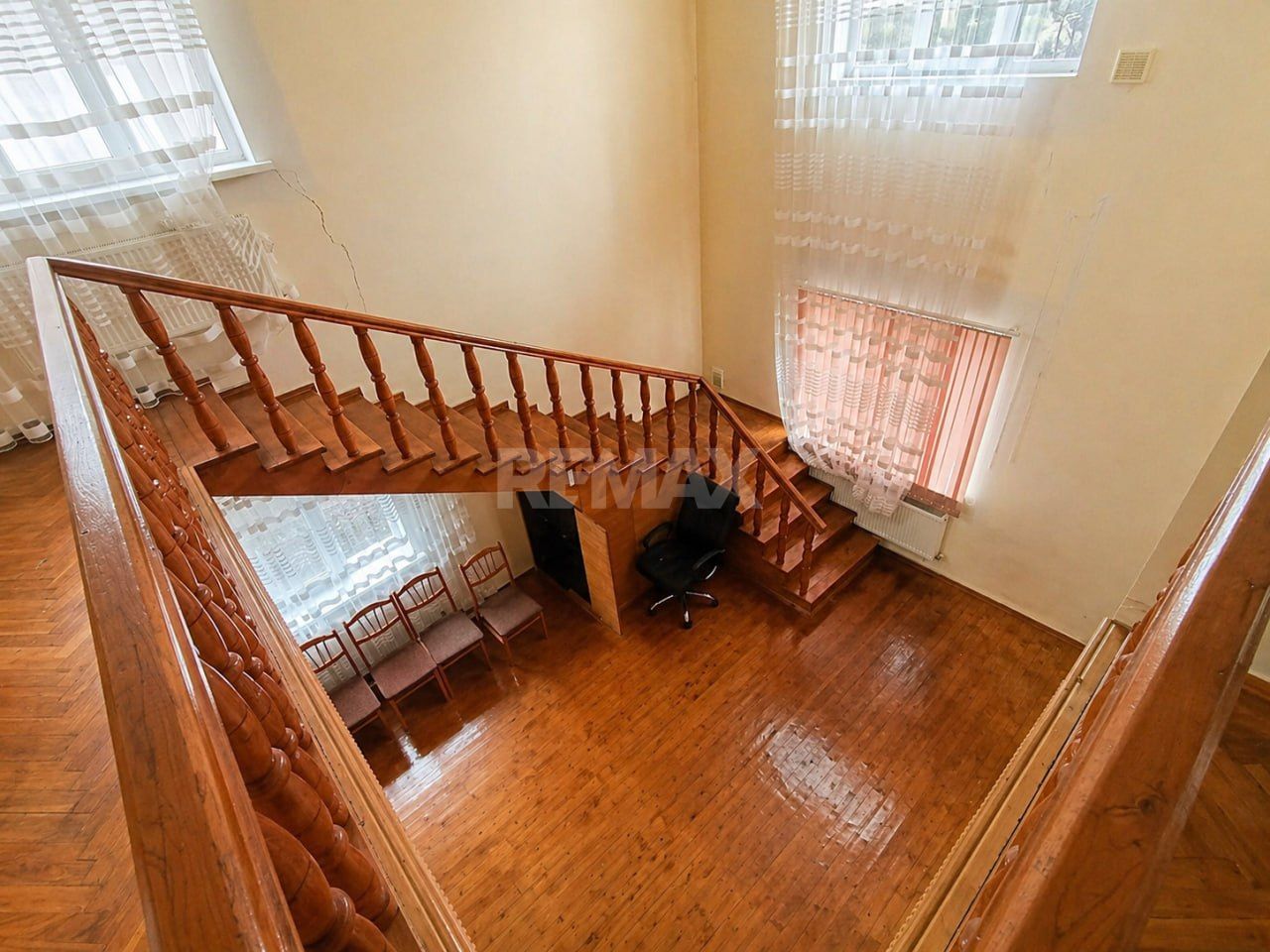 Casă + teren 7,48 ari și garaj – Drochia | 178 m² | 55.000 € - Poză 12