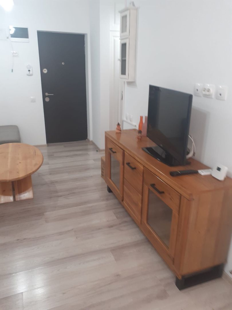 AP. 2 CAMERE- METALURGIEI, PARCARE INCLUSA, BLOC NOU, MOBILAT MODERN - Poză 2