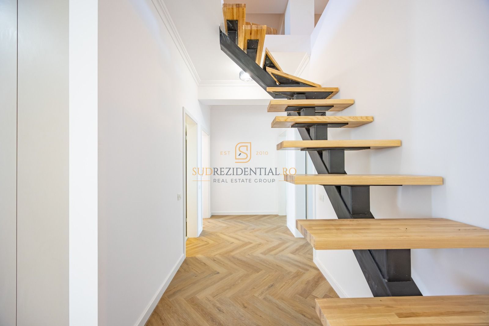 Casa cu 4 camere, Frumusani, panouri solare, pompe caldura - Poză 17