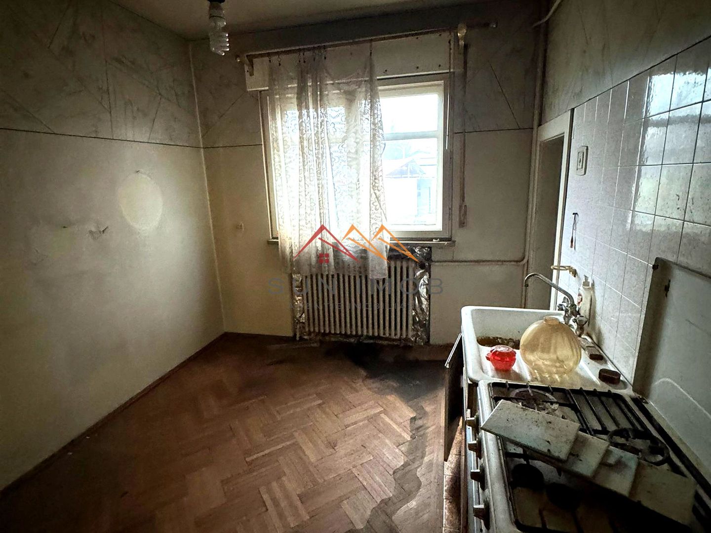 Casa D+P+E, an 1980, teren 285 m2, zona foarte buna, Campina, Prahova - Poză 11