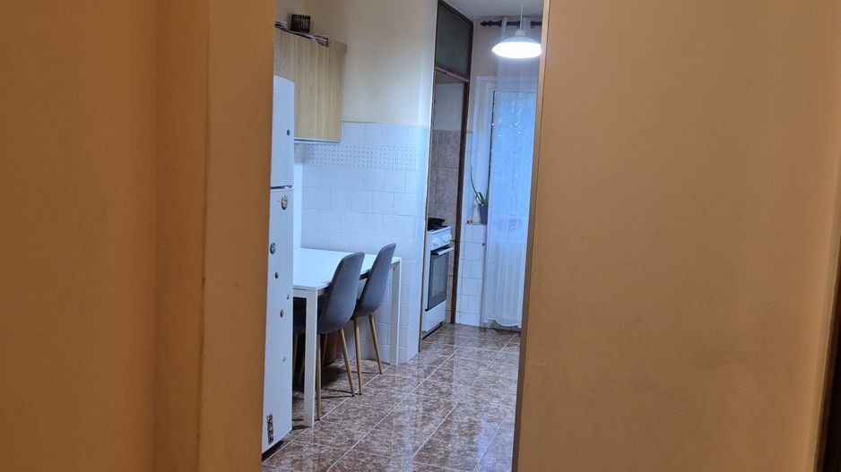 Aradului | 4 camere | Decomandat| Etaj intermediar | 3 balcoane si boxă - Poză 10