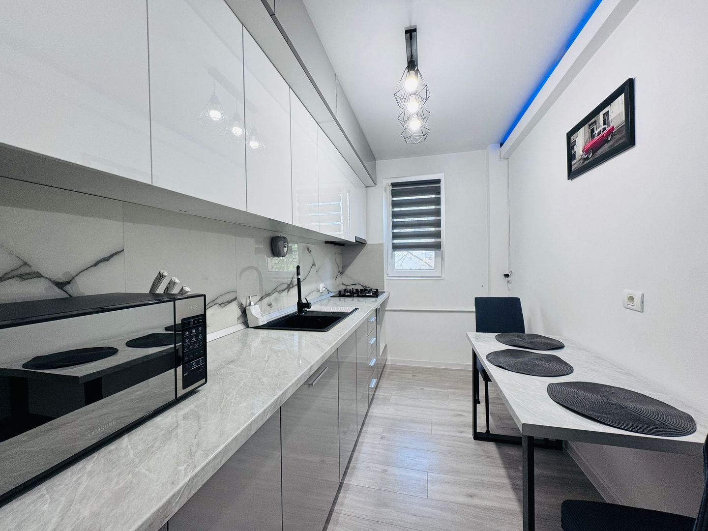 Apartament 2 camere de inchiriat, loc parcare, Drumul Taberei- Pet Friendly - Poză 1