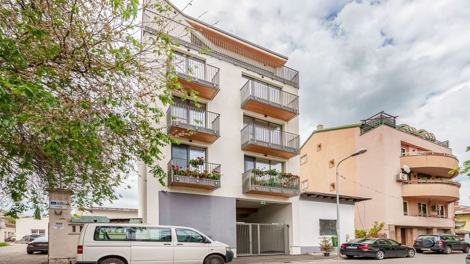 Polona Tunari Bloc 2022 Apart 3 camere 90 mp premium gradina proprie - Poză 1