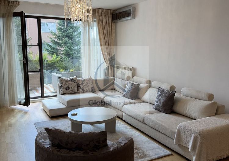 Inchiriere apartament 3 camere - Poză 2