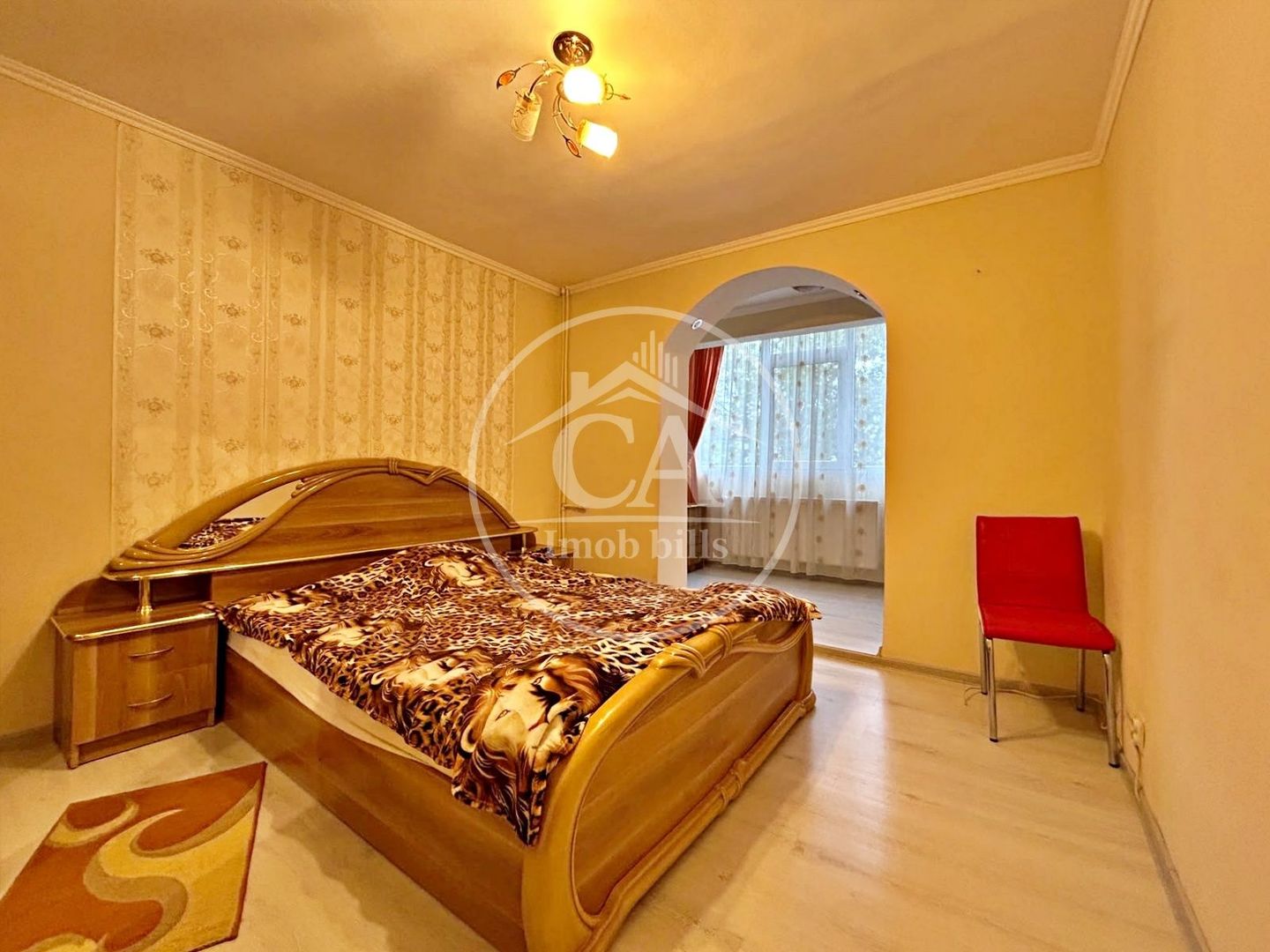 Apartament cu 3 camere de închiriat in zona Rogerius , Oradea - Poză 9