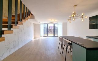 Vila de inchiriat 4 camere Jollie Ville - Poză 1