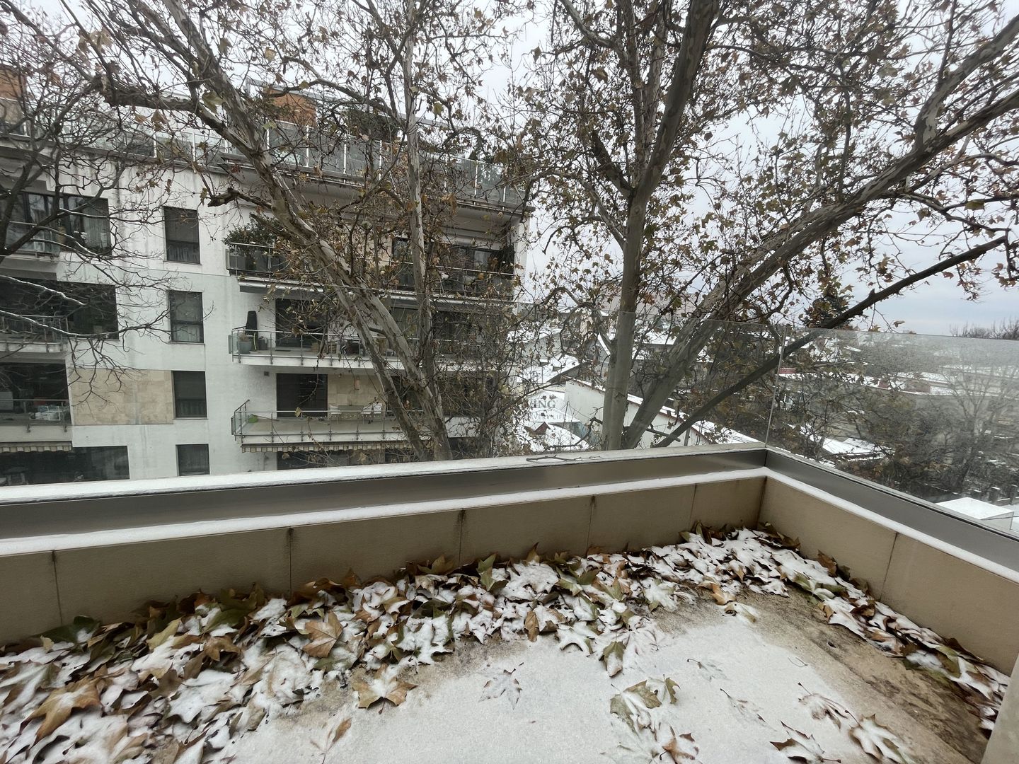 APARTAMENT NOU LA INCHIRIERE/VANZARE PE EMANOIL PORUMBARU - Poză 22