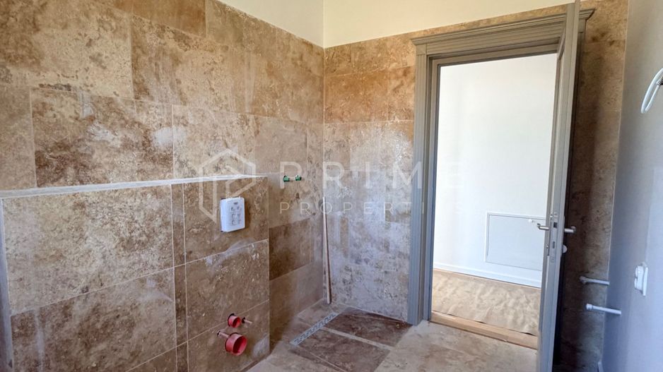 Vilă chalet modern cu perete panoramic de sticlă - Livezeni, Mureș - Poză 15