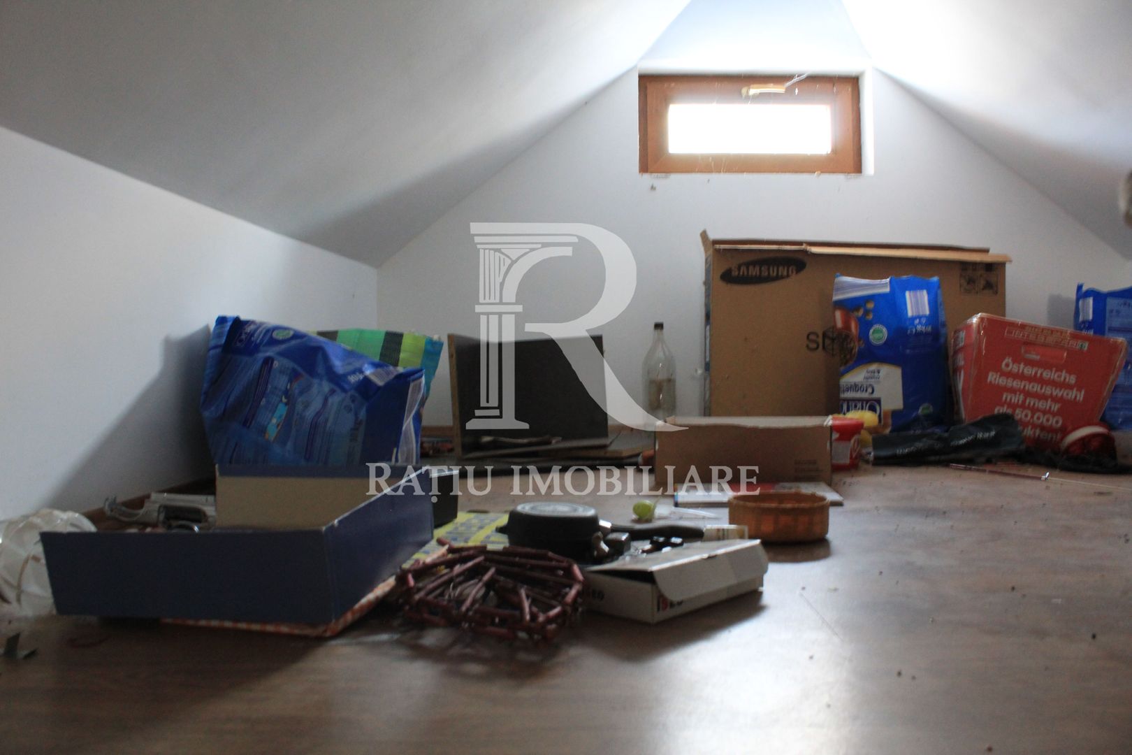 Proprietate rară | 4458 mp teren intravilan | Casă solidă, natură, liniște totală. | Bratca, Bihor. - Poză 36