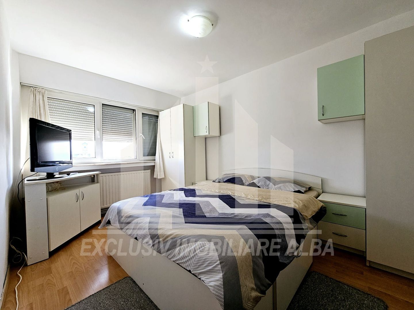 Apartament cu 2 camere de inchiriat, Cetate - Poză 4
