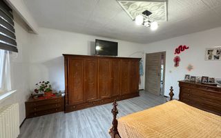 Casa tip duplex - 4 camere, balcon si curte proprie - Zona Lazaret - Poză 24