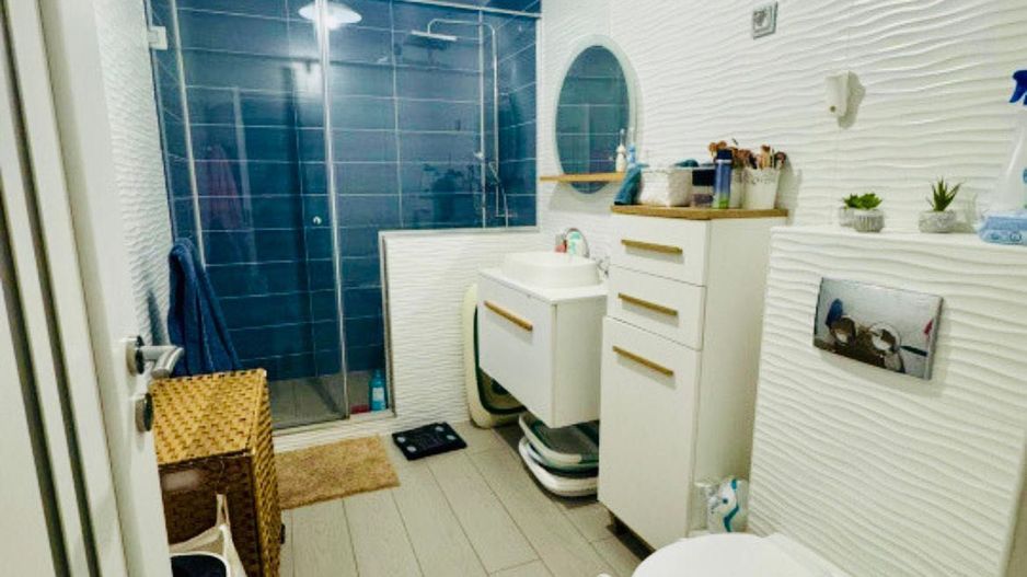 Apartament modern cu 3 camere – zonă BMW, Floresti - Poză 2