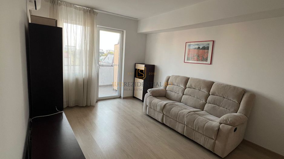 Apartament 3 camere, terasa generoasa, acces metrou Aparatorii Patriei - Poză 1