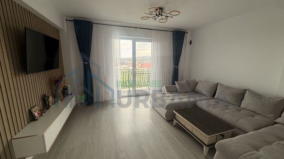 Apartament 2 camere de vânzare, zona Horpaz, lângă Profi și stația de autobuz - Poză 1