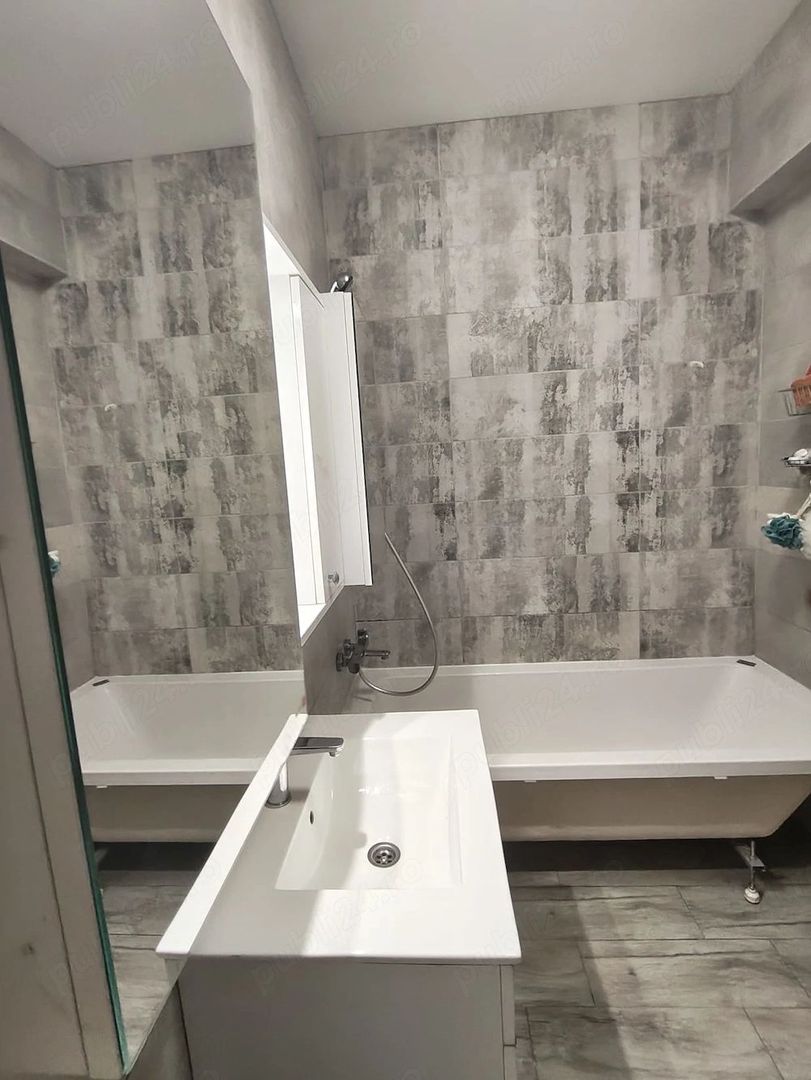De vanzare garsoniera tip studio - Titan Gura Putnei - Poză 7