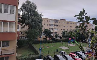 Apartament 5 camere decomandat, 2 băi + 2 balcoane - Poză 1