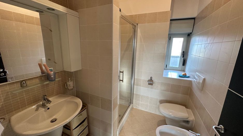 Apartament 3 camere cu terasa de 38 mp - Poză 23