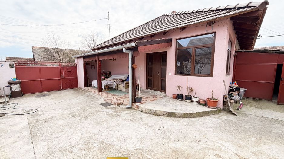 Casă de vânzare | Gai, Arad | Teren generos, acces din două străzi - Poză 10