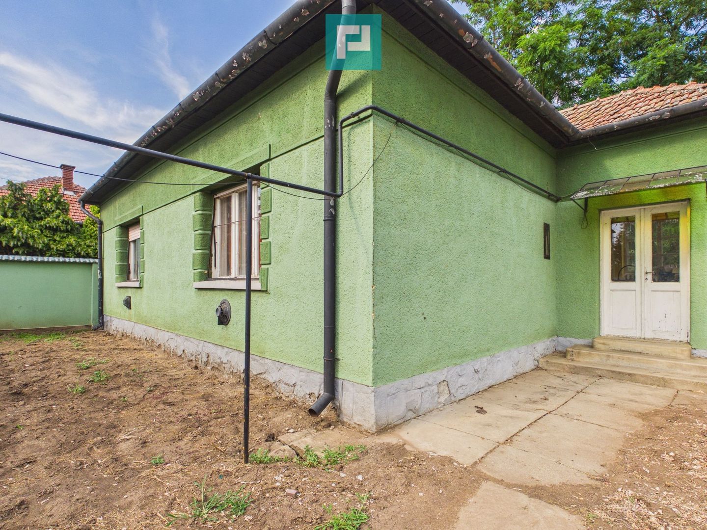 Casă cu 3 camere și teren de 800 mp în Lokoshaza - Poză 2