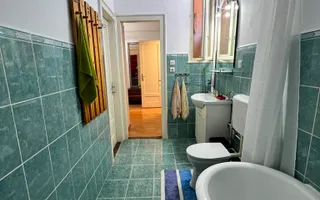 Apartament spatios cu 3 camere | 83 mp + veranda + curte | Ultracentral - Poză 15