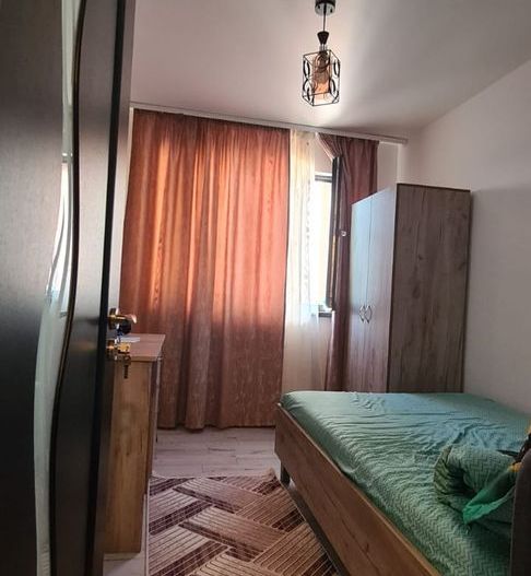 De vanzare apartament cu 3 camere, Piata Centrala, et. 3, 105.000 euro - Poză 9