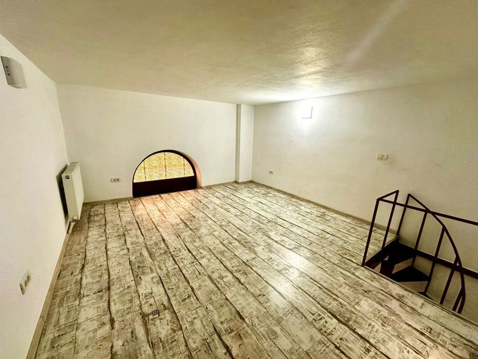 Spatiu comercial situat in inima orasului, 85mp-3 camere, P+E acces stradal - Poză 7