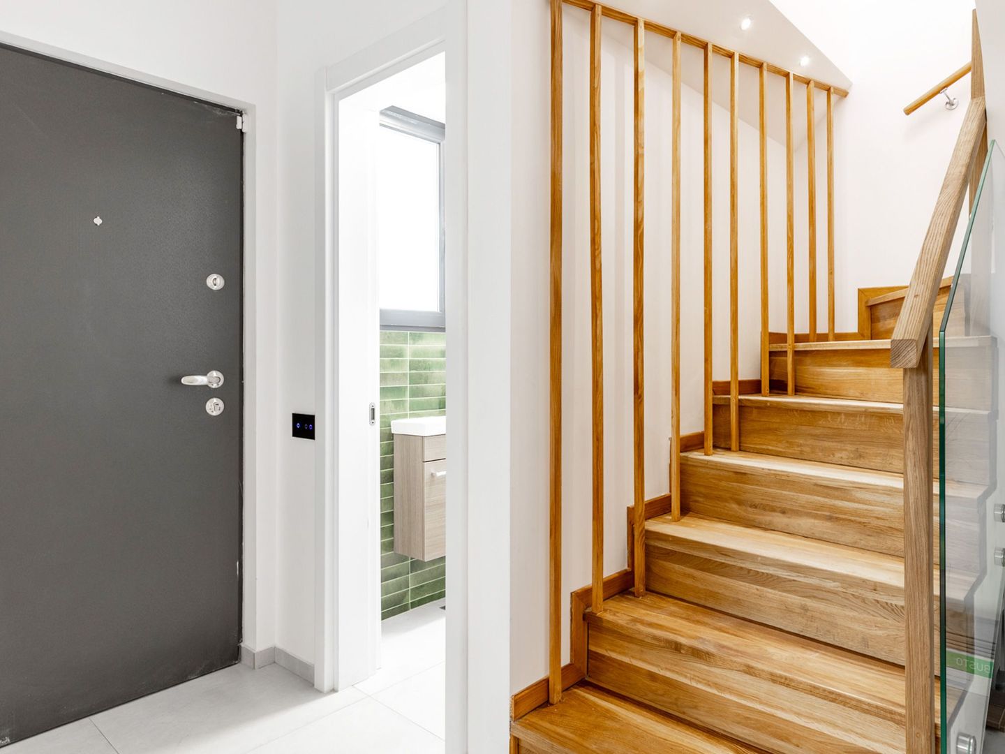 Vila ECO-Smart Otopeni, langa parc, curte mare | 0% comision - Poză 7