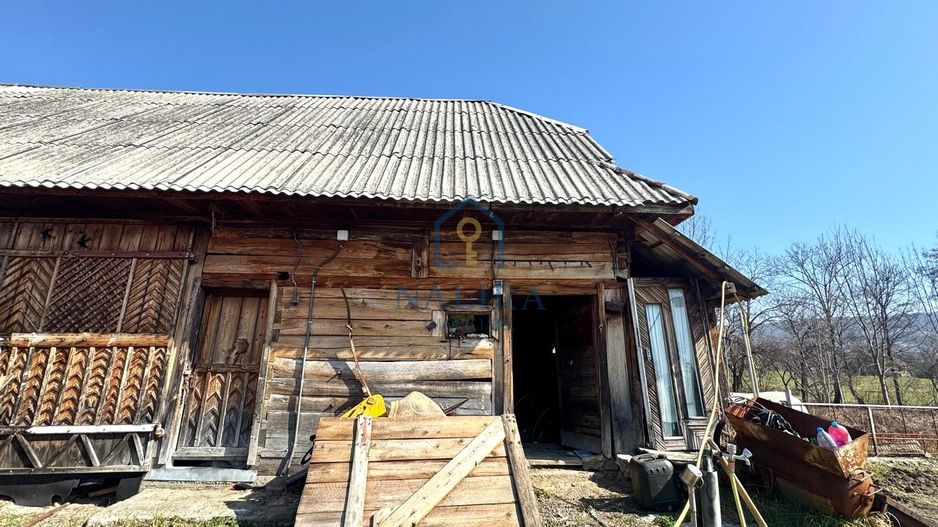 Casa de caramida de vanzare Surdesti cu teren intravilan 5000mp - Poză 15