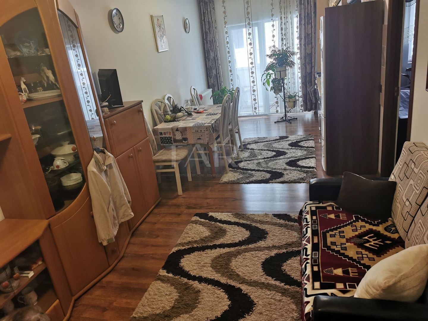 Apartament 2 camere clasic - Cetatea Fetei, Florești - Poză 1