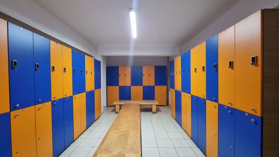 Clădire P+2+M de închiriat – spații servicii / birouri / sală sport - Poză 7