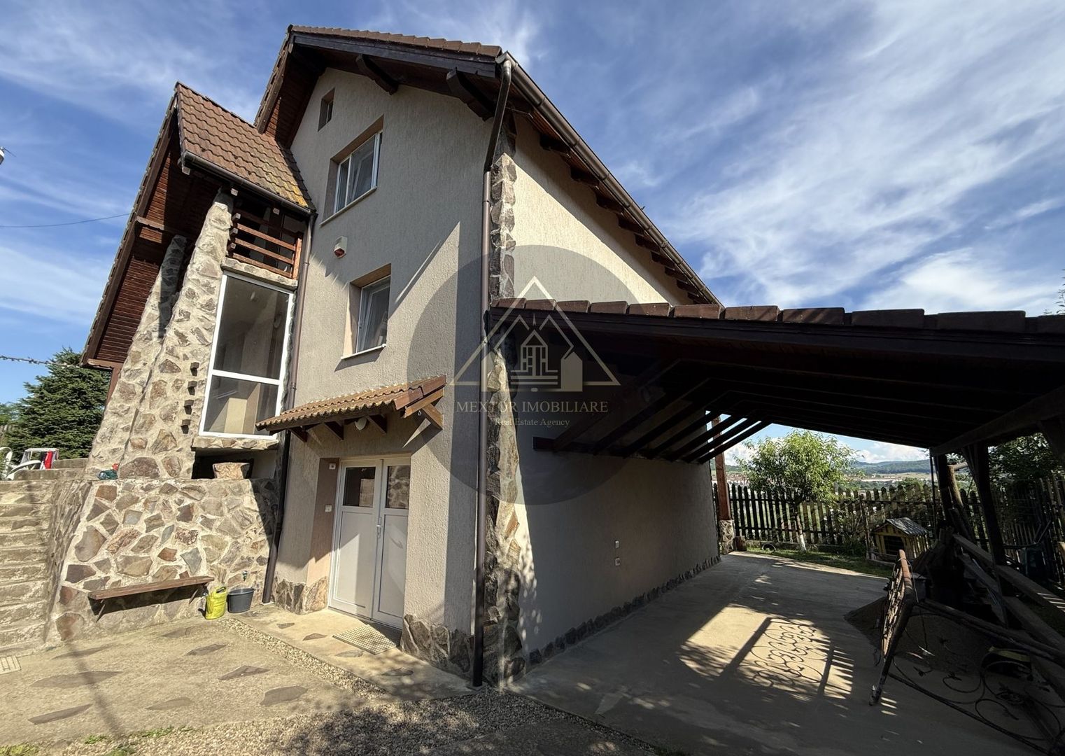 Casa moderna, de vanzare, Medias! - Poză 4