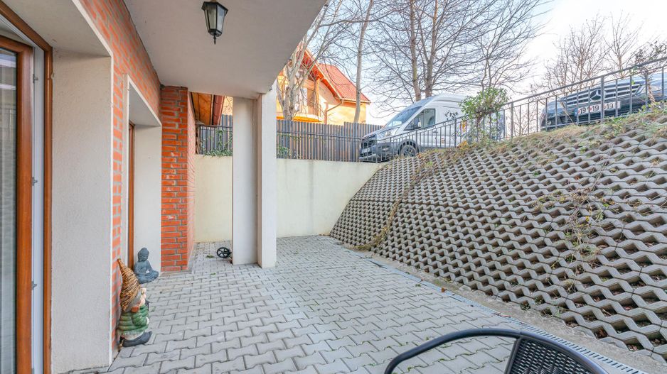 Apartament 2 camere, cu terasă și facilități locale aproape - Poză 7