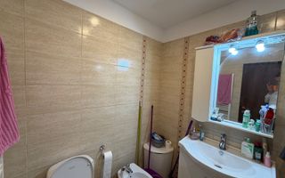 Apartament de 2 camere, decomandat, 54 mp, 2 parcari, zona Garii - Poză 9