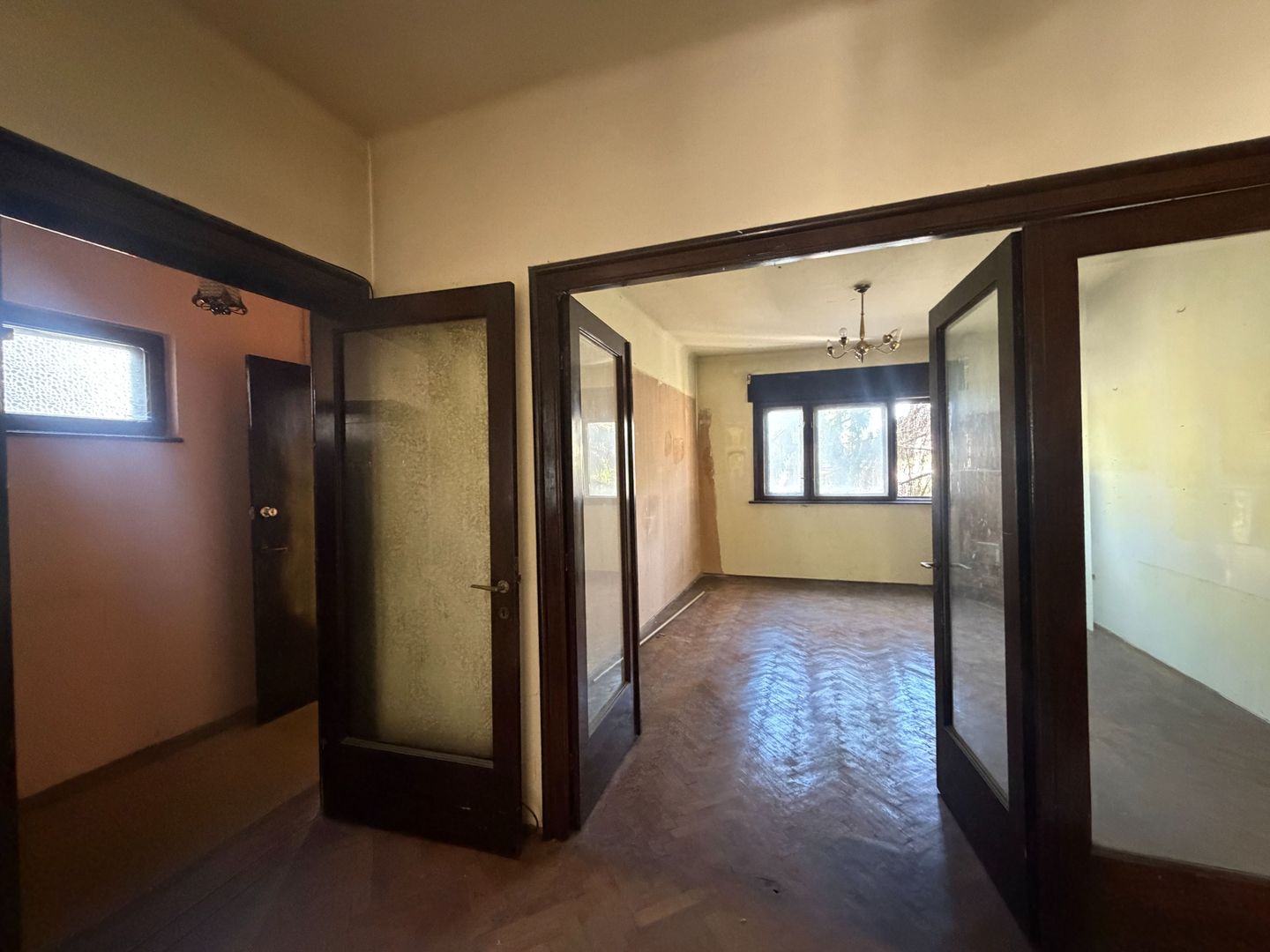 Casa interbelica individuala Str Moise Nicoara -Alba Iulia - Poză 9