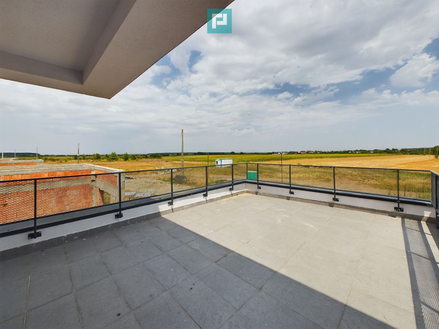 Vilă într-un Complex Rezidențial Nou cu Vedere la Balta Corbeanca - Poză 17