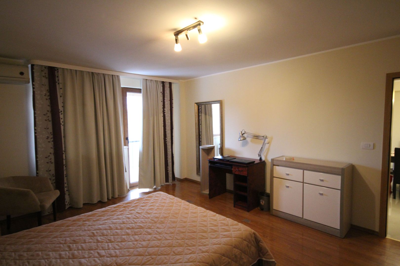 Apartament generos in imobil nou - Poză 43