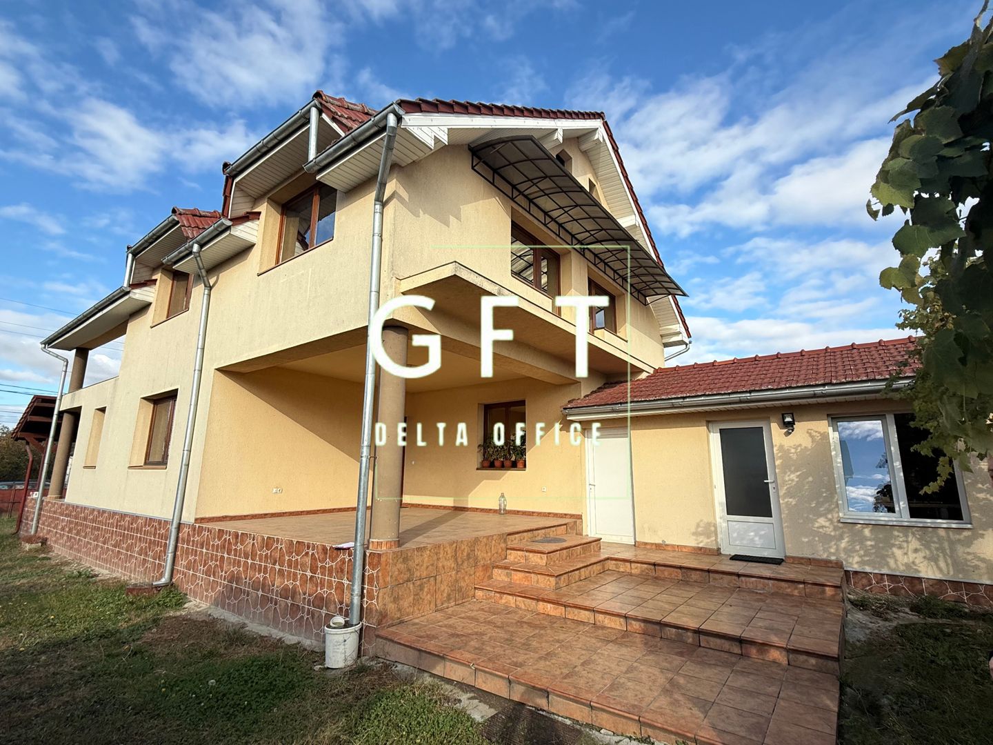 CASĂ PREMIUM DE VÂNZARE ÎN URIȘOR – SPAȚIU GENEROS, CONFORT ȘI ELEGANȚĂ! - Poză 1