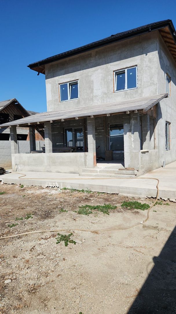 Casă individuală Domnești – curte 400 mp, 4 camere, utilități - Poză 22